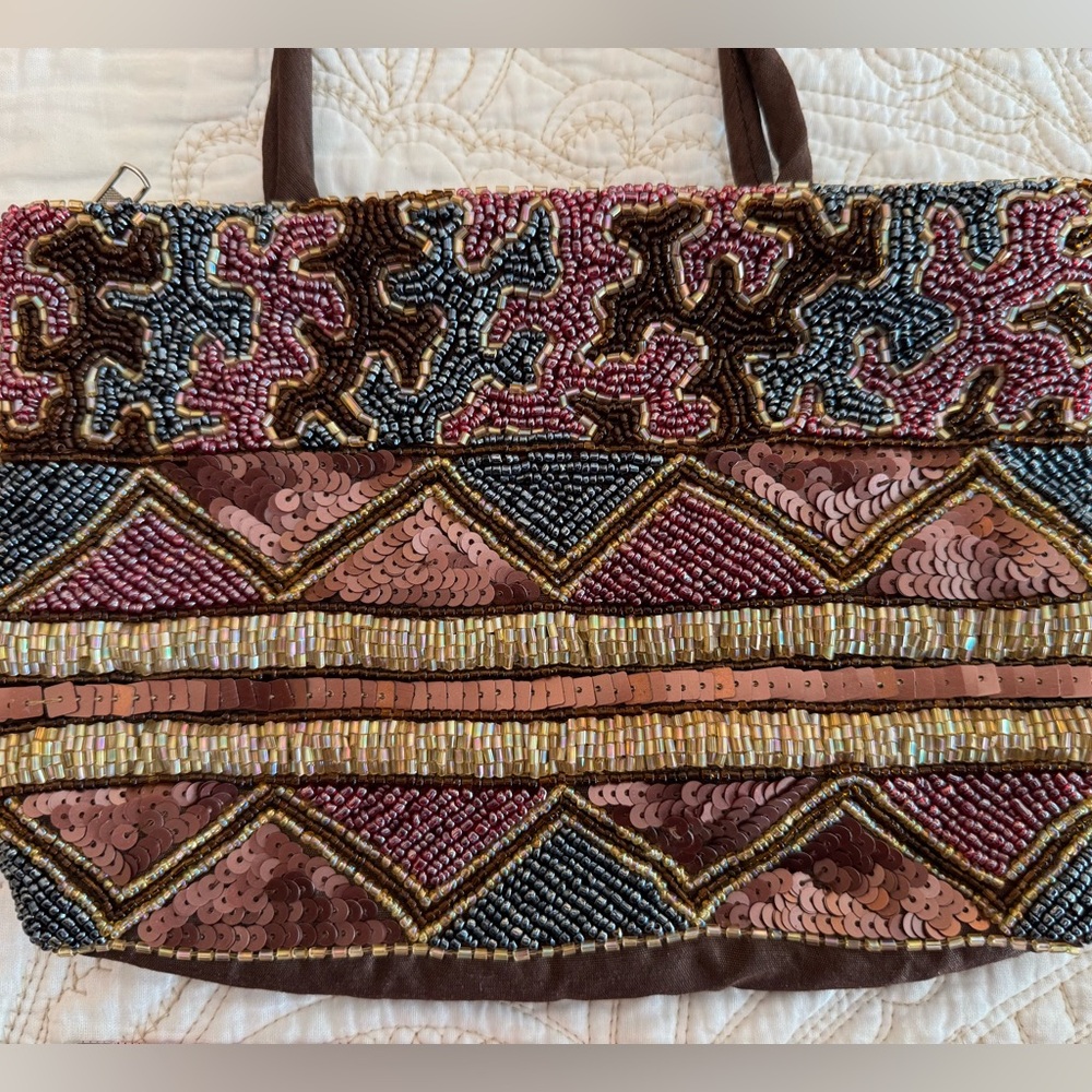 Exquisitely beaded evening bag NWOT